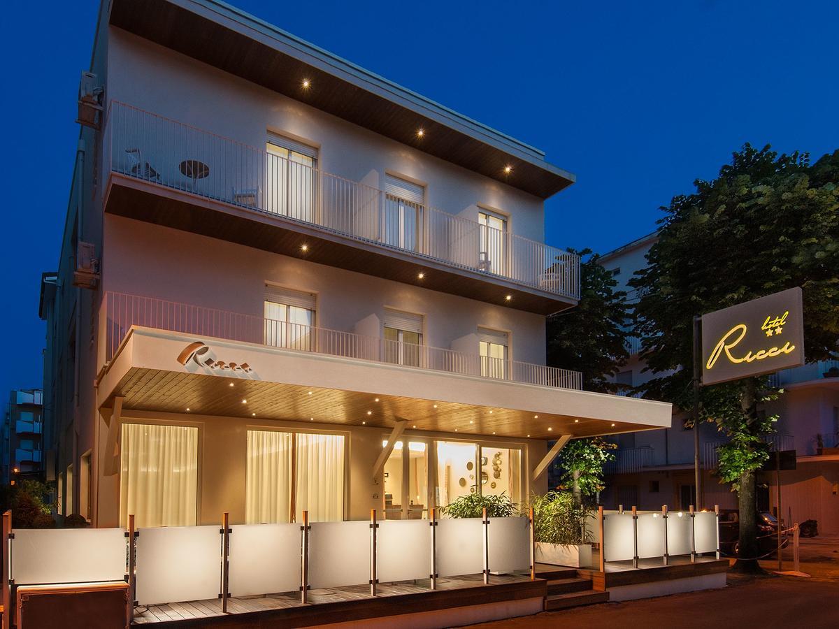 Hotel Ricci Rimini Zewnętrze zdjęcie